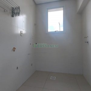 Apartamento com 56m², 2 dormitórios, 1 vaga, no bairro Bela Vista em Caxias do Sul para Alugar