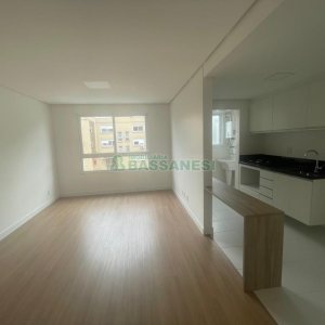Apartamento com 84m², 2 dormitórios, 1 vaga, no bairro Salgado Filho em Caxias do Sul para Alugar