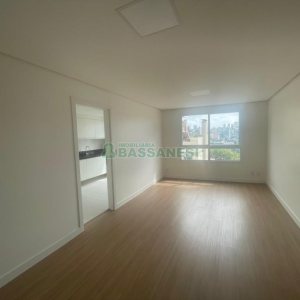Apartamento com 108m², 3 dormitórios, 2 vagas, no bairro Salgado Filho em Caxias do Sul para Alugar