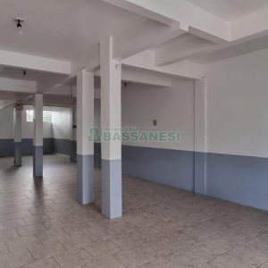 Predio com 893m², no bairro São Ciro em Caxias do Sul para Comprar