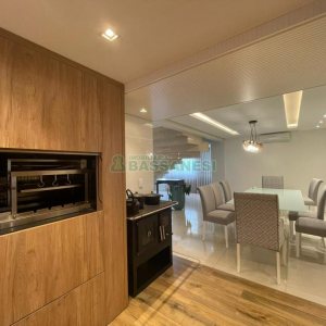 Apartamento com 170m², 3 dormitórios, 2 vagas, no bairro Centro em Caxias do Sul para Comprar