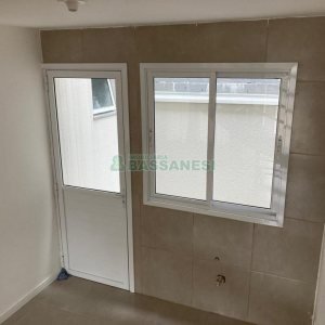 Sobrado com 70m², 2 dormitórios, 1 vaga, no bairro Villagio Iguatemi em Caxias do Sul para Alugar