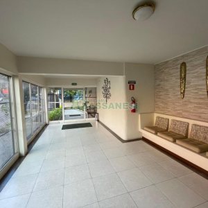 Apartamento com 120m², 3 dormitórios, 1 vaga, no bairro Pio X em Caxias do Sul para Comprar