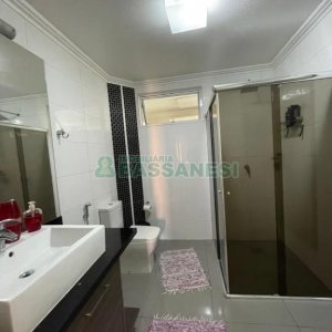 Apartamento com 120m², 3 dormitórios, 1 vaga, no bairro Pio X em Caxias do Sul para Comprar