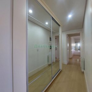 Apto Mobiliado com 198m², 5 dormitórios, 4 vagas, no bairro Lourdes em Caxias do Sul para Alugar