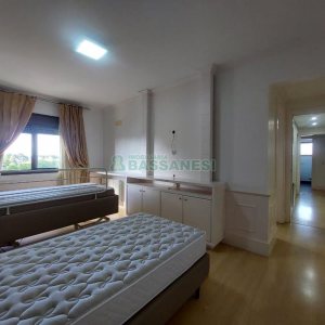 Apto Mobiliado com 198m², 5 dormitórios, 4 vagas, no bairro Lourdes em Caxias do Sul para Alugar