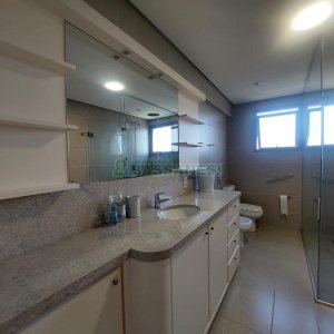 Apto Mobiliado com 198m², 5 dormitórios, 4 vagas, no bairro Lourdes em Caxias do Sul para Alugar