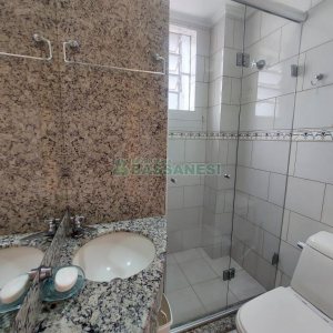 Apartamento com 70m², 2 dormitórios, no bairro Lourdes em Caxias do Sul para Alugar