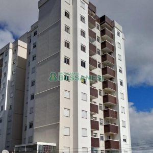 Apto Mobiliado com 67m², 3 dormitórios, 2 vagas, no bairro Lourdes em Caxias do Sul para Alugar