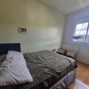 Apartamento com 50m², 2 dormitórios, 1 vaga, no bairro Diamantino em Caxias do Sul para Alugar