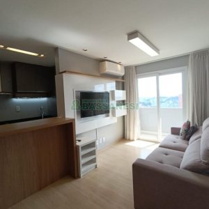 Apto Mobiliado com 67m², 2 dormitórios, 1 vaga, no bairro Centro em Caxias do Sul para Alugar