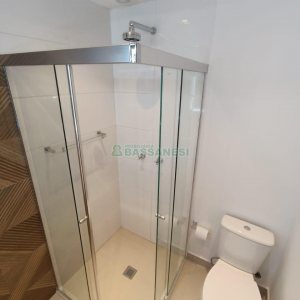 Apto Mobiliado com 67m², 2 dormitórios, 1 vaga, no bairro Centro em Caxias do Sul para Alugar