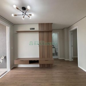 Apartamento com 72m², 2 dormitórios, 2 vagas, no bairro Santa Catarina em Caxias do Sul para Alugar