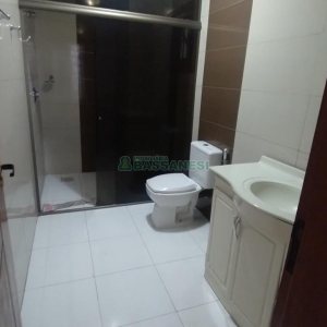 Casa com 208m², 5 dormitórios, 3 vagas, no bairro Santa Catarina em Caxias do Sul para Comprar