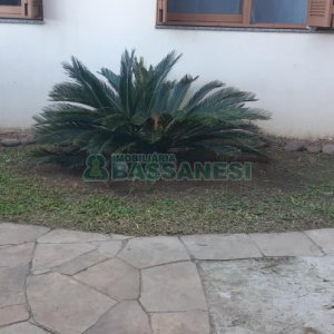 Casa com 208m², 5 dormitórios, 3 vagas, no bairro Santa Catarina em Caxias do Sul para Comprar