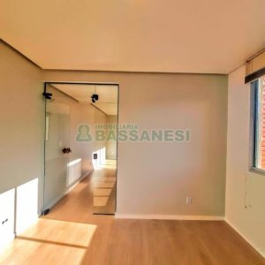 Sala com 42m², no bairro Pio X em Caxias do Sul para Alugar