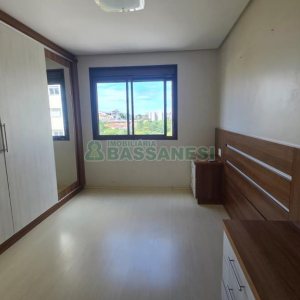 Apartamento com 112m², 3 dormitórios, 2 vagas, no bairro Panazzolo em Caxias do Sul para Comprar