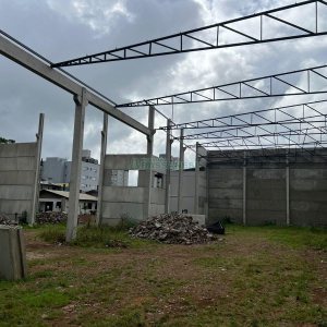 Pavilhão com 1250m², no bairro Bela Vista em Caxias do Sul para Alugar