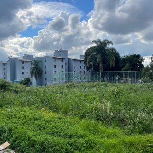 Terreno, no bairro Nossa Senhora das Graças em Caxias do Sul para Comprar