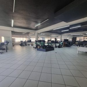 Predio com 2500m², 23 vagas, no bairro Lourdes em Caxias do Sul para Alugar