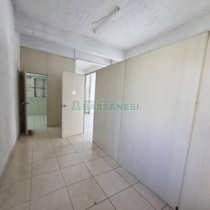 Casa com 100m², 2 dormitórios, no bairro Fatima em Caxias do Sul para Alugar