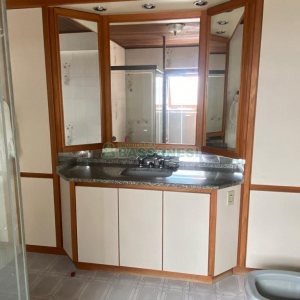 Apartamento com 237m², 3 dormitórios, 4 vagas, no bairro São Pelegrino em Caxias do Sul para Comprar