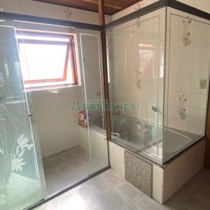 Apartamento com 237m², 3 dormitórios, 4 vagas, no bairro São Pelegrino em Caxias do Sul para Comprar