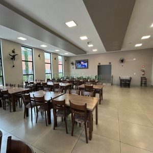 Loja com 480m², no bairro Santa Fé em Caxias do Sul para Alugar