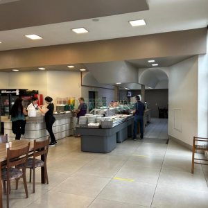 Loja com 480m², no bairro Santa Fé em Caxias do Sul para Alugar