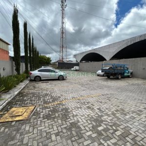 Loja com 480m², no bairro Santa Fé em Caxias do Sul para Alugar