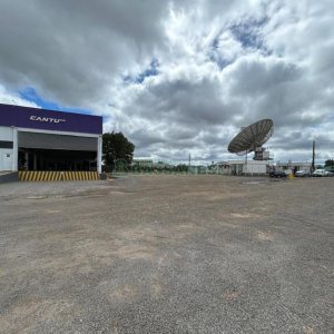 Loja com 480m², no bairro Santa Fé em Caxias do Sul para Alugar