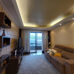 Apto Mobiliado com 125m², 3 dormitórios, 1 vaga, no bairro São Leopoldo em Caxias do Sul para Alugar