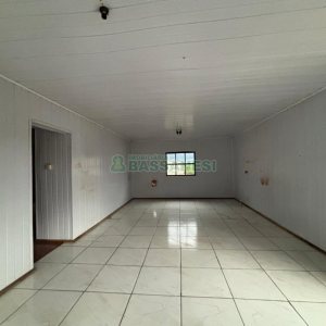 Casa com 62m², 2 dormitórios, no bairro Cidade Industrial em Caxias do Sul para Alugar