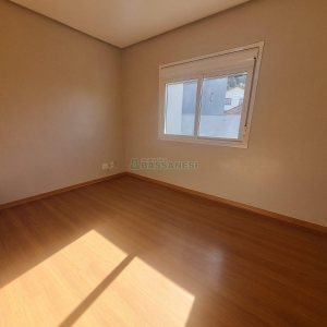Apartamento com 71m², 2 dormitórios, 2 vagas, no bairro Petrópolis em Caxias do Sul para Alugar