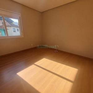Apartamento com 71m², 2 dormitórios, 2 vagas, no bairro Petrópolis em Caxias do Sul para Alugar