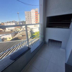 Apartamento com 71m², 2 dormitórios, 2 vagas, no bairro Petrópolis em Caxias do Sul para Alugar
