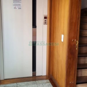 Apartamento com 299m², 3 dormitórios, 2 vagas, no bairro Centro em Caxias do Sul para Comprar
