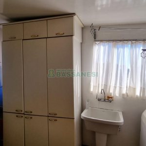 Apartamento com 299m², 3 dormitórios, 2 vagas, no bairro Centro em Caxias do Sul para Comprar