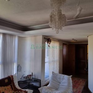 Apartamento com 299m², 3 dormitórios, 2 vagas, no bairro Centro em Caxias do Sul para Comprar