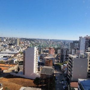 Apartamento com 299m², 3 dormitórios, 2 vagas, no bairro Centro em Caxias do Sul para Comprar