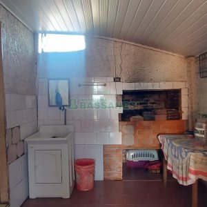 Casa com 70m², no bairro Santa Lúcia em Caxias do Sul para Comprar