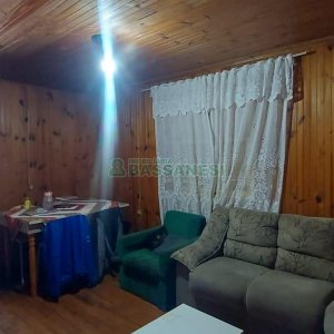 Casa com 70m², no bairro Santa Lúcia em Caxias do Sul para Comprar