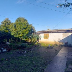 Casa com 70m², no bairro Santa Lúcia em Caxias do Sul para Comprar