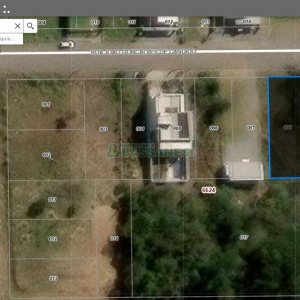 Terreno com 330m², no bairro Diamantino em Caxias do Sul para Comprar