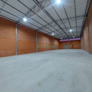 Pavilhão com 495m², no bairro São Gotardo em Flores da Cunha para Alugar