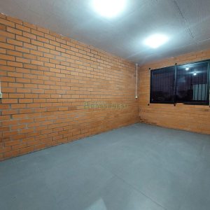 Pavilhão com 495m², no bairro São Gotardo em Flores da Cunha para Alugar