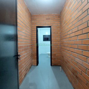 Pavilhão com 495m², no bairro São Gotardo em Flores da Cunha para Alugar
