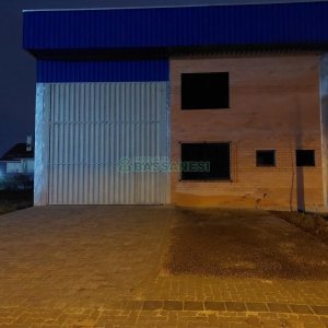 Pavilhão com 495m², no bairro São Gotardo em Flores da Cunha para Alugar
