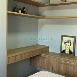 Apartamento com 53m², 2 dormitórios, 1 vaga, no bairro Colina Sorriso em Caxias do Sul para Comprar