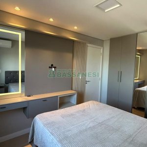 Apartamento com 53m², 2 dormitórios, 1 vaga, no bairro Colina Sorriso em Caxias do Sul para Comprar